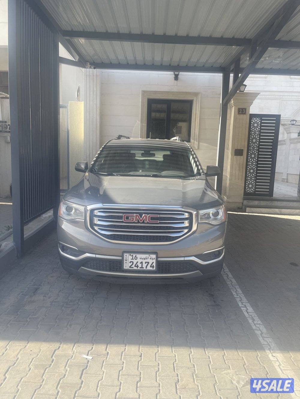 بحاله الوكالهGMC. أكاديا2