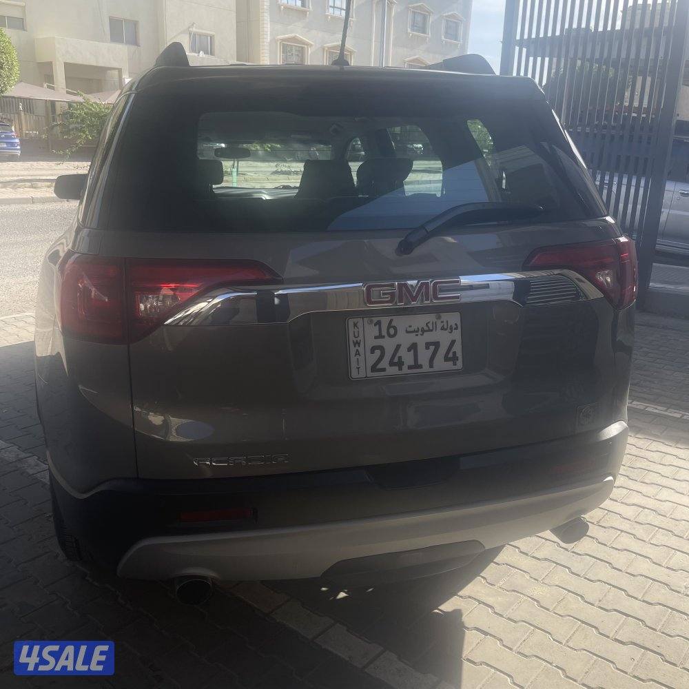 بحاله الوكالهGMC. أكاديا6