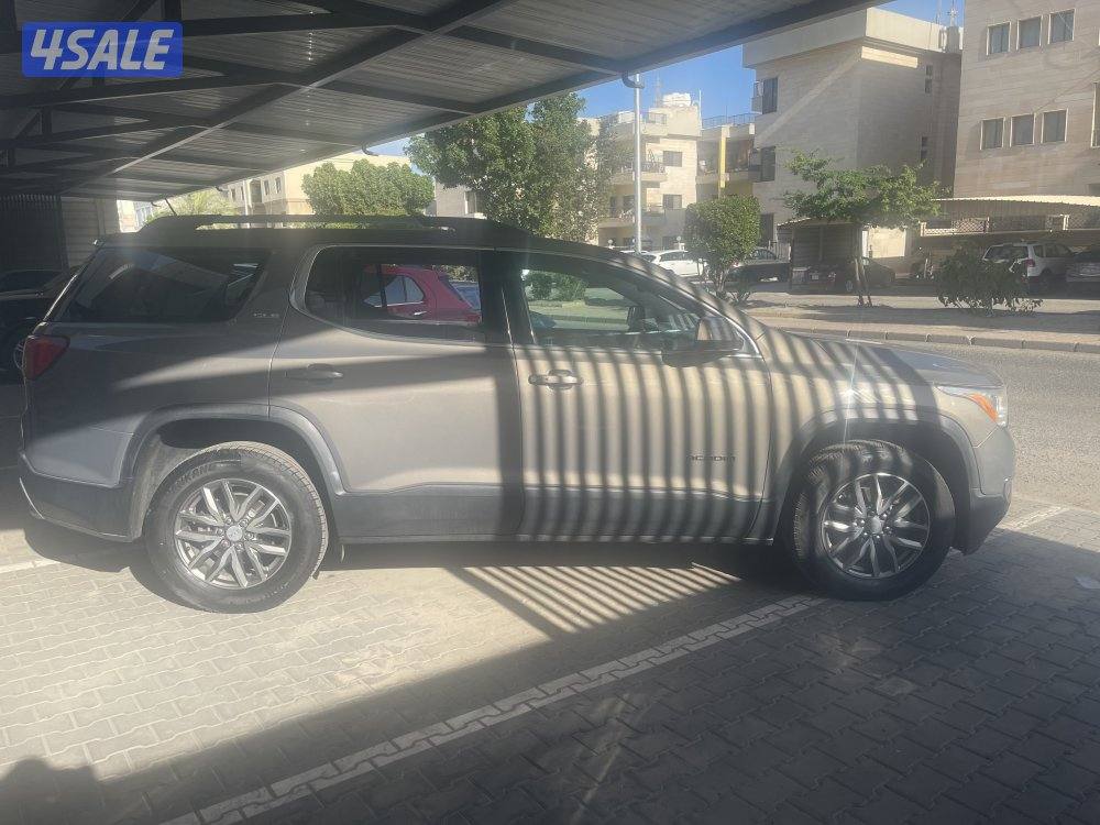 بحاله الوكالهGMC. أكاديا10