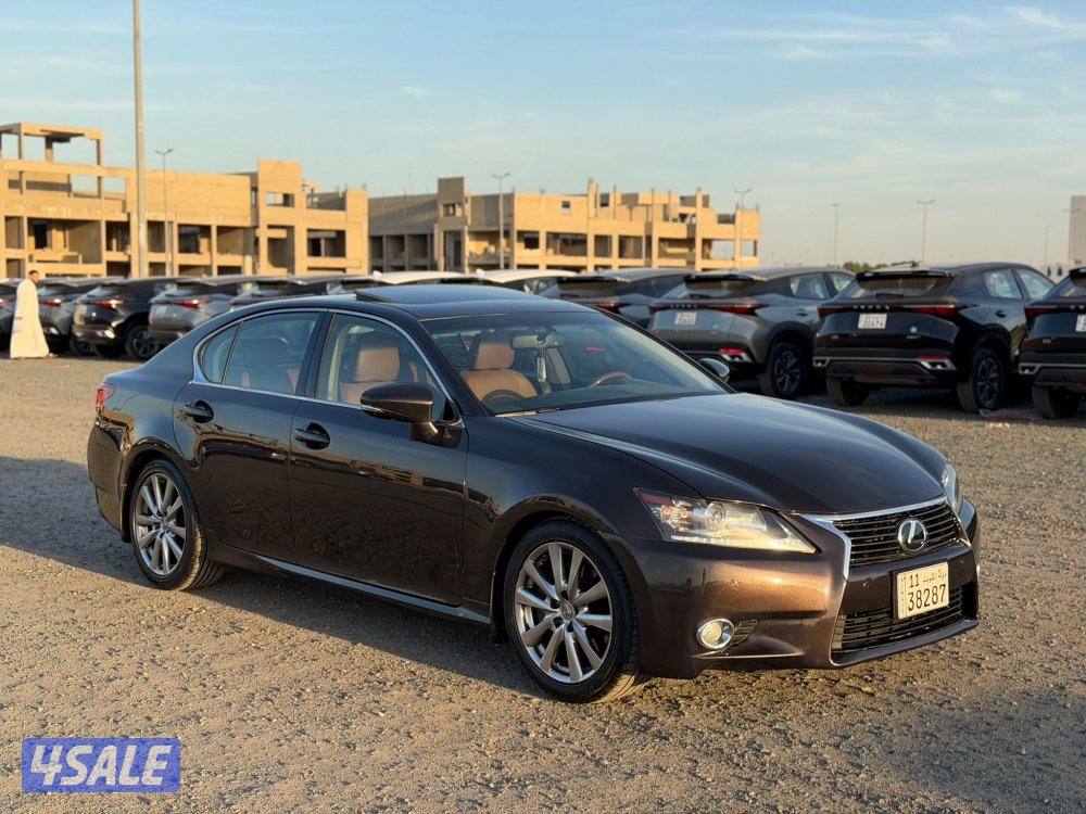 لكزس GS بحالة المصنع كالجديد5