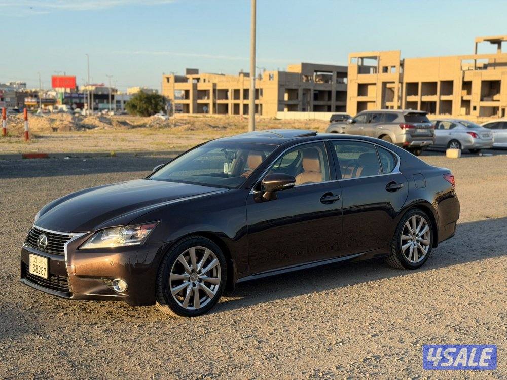لكزس GS بحالة المصنع كالجديد6