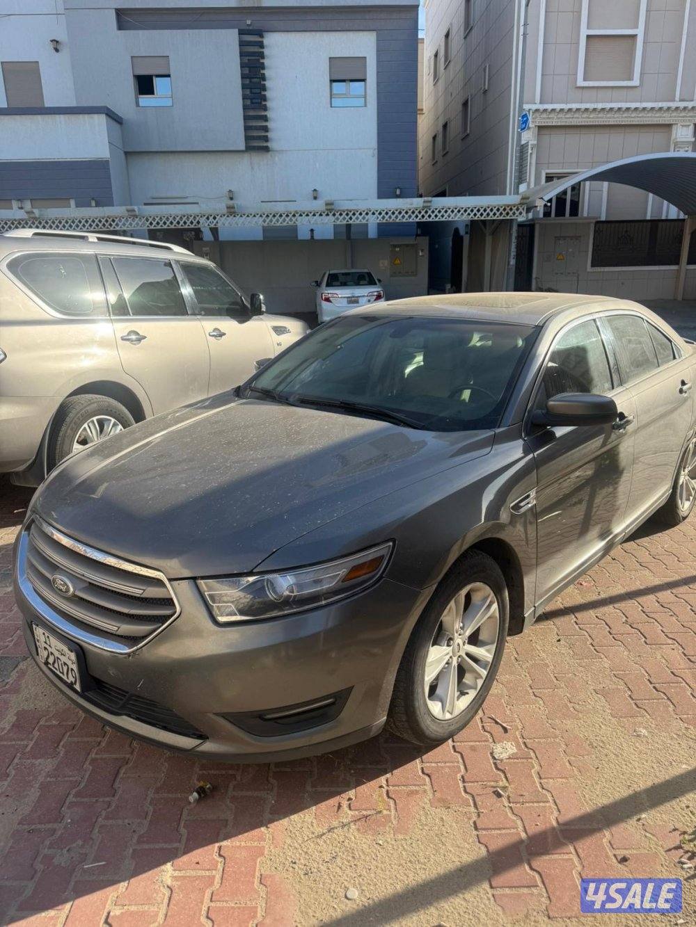 فورد تورس ٢٠١٣ لون رمادي فل كامل ٦ سلندر4