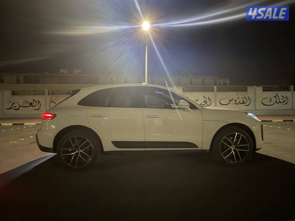 بورش ماكان 20232