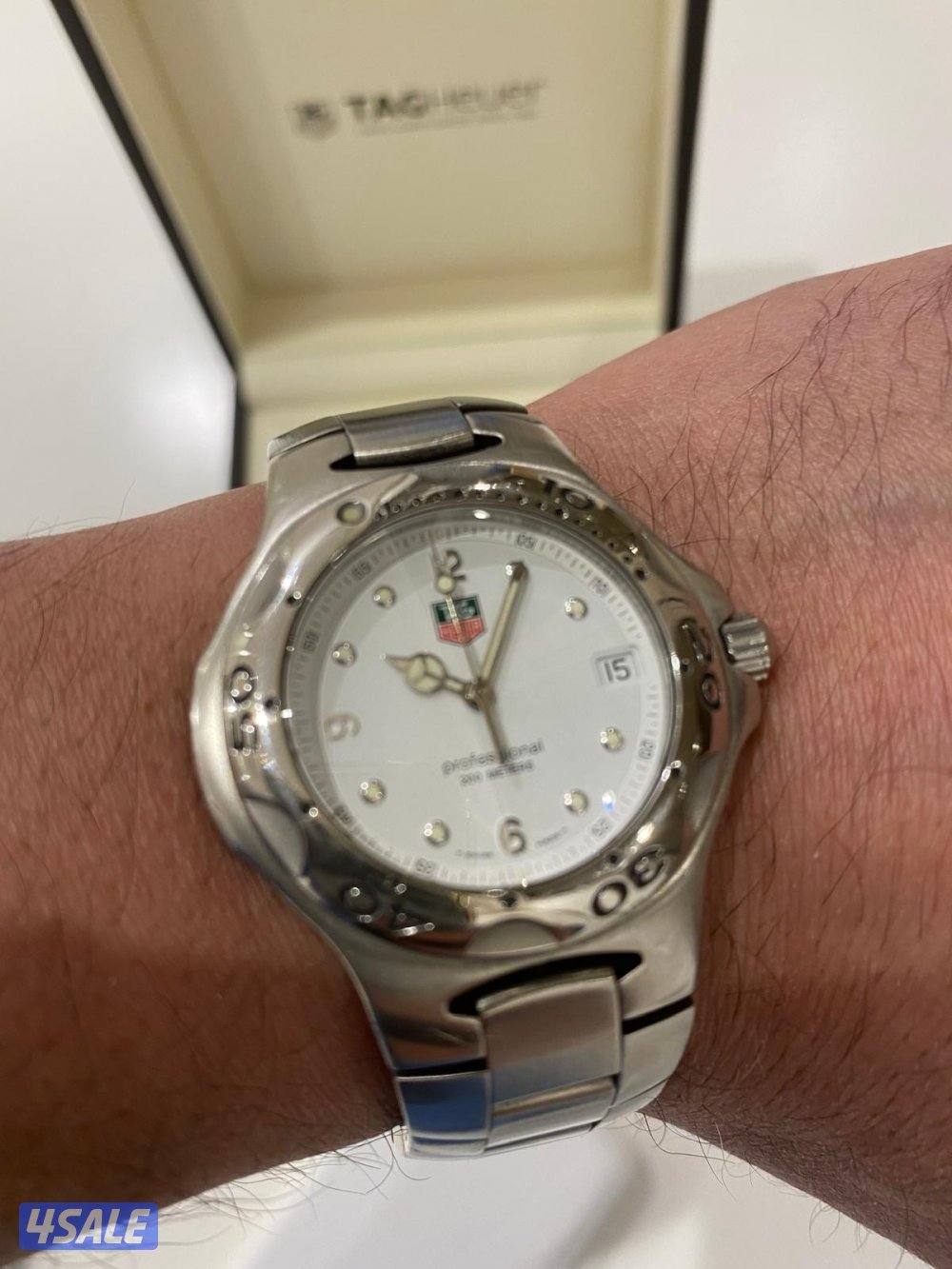 للبيع ساعة تاغ هيور1