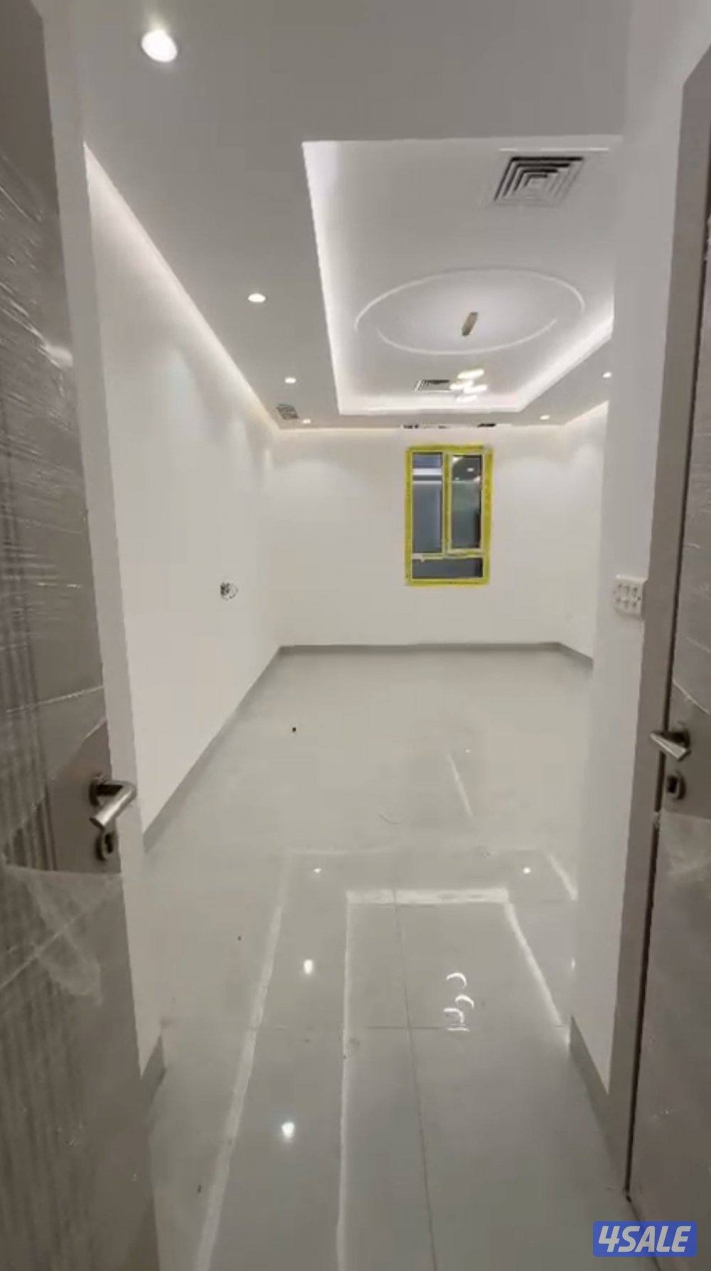 للايجار شقة ابو فطيرة ق5 اول ساكن0