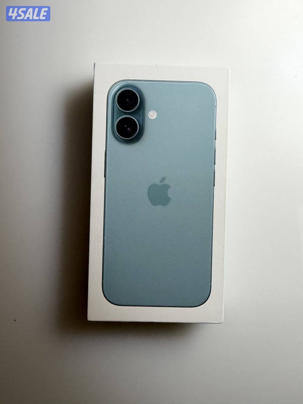 iPhone 16 512 gb teal color1