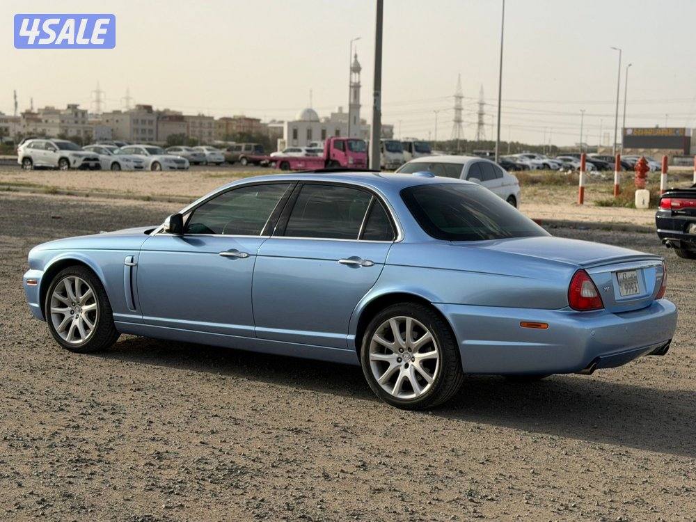 جاكور Xj عداد 83 صبغ وكالة 20090