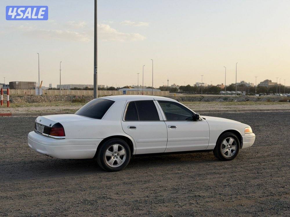 فورد فكتوريا 20083