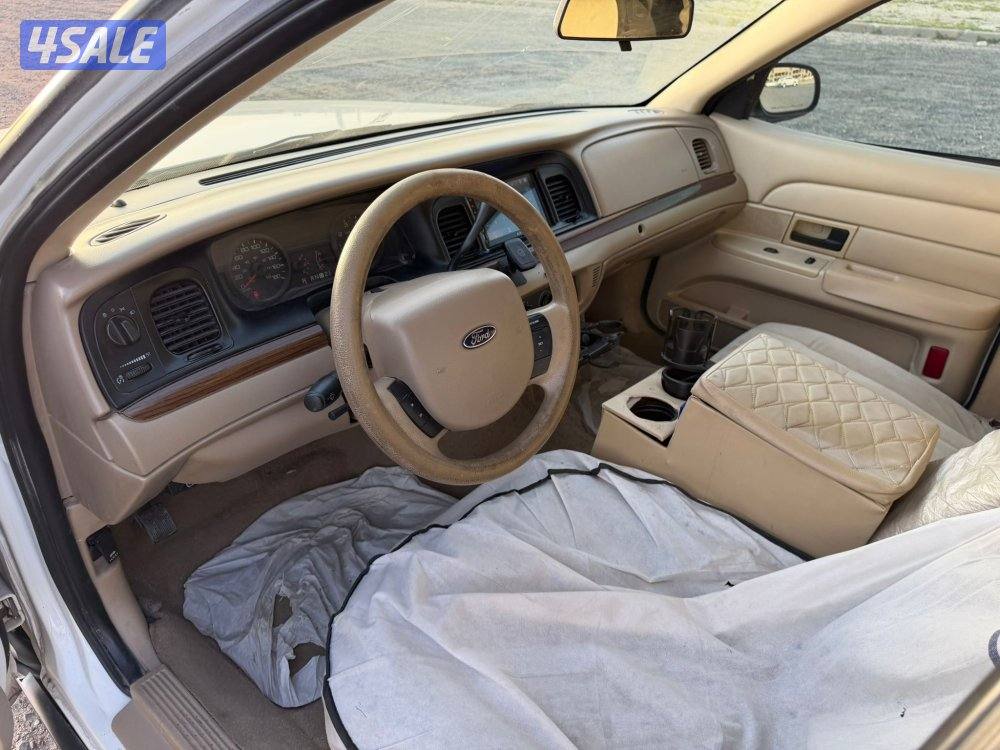 فورد فكتوريا 20088