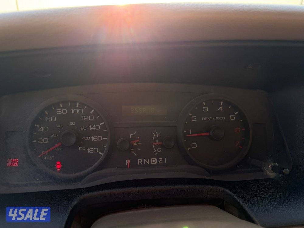 فورد فكتوريا 200810