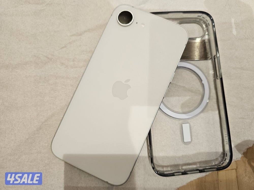 iphone 16e 256gb, 1 month use only.0