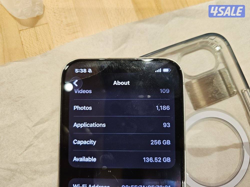 iphone 16e 256gb, 1 month use only.1