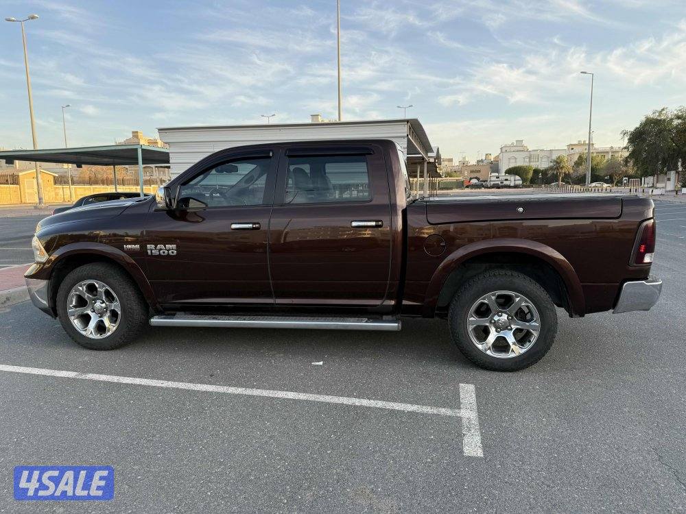 للبيع دوج رام 20152