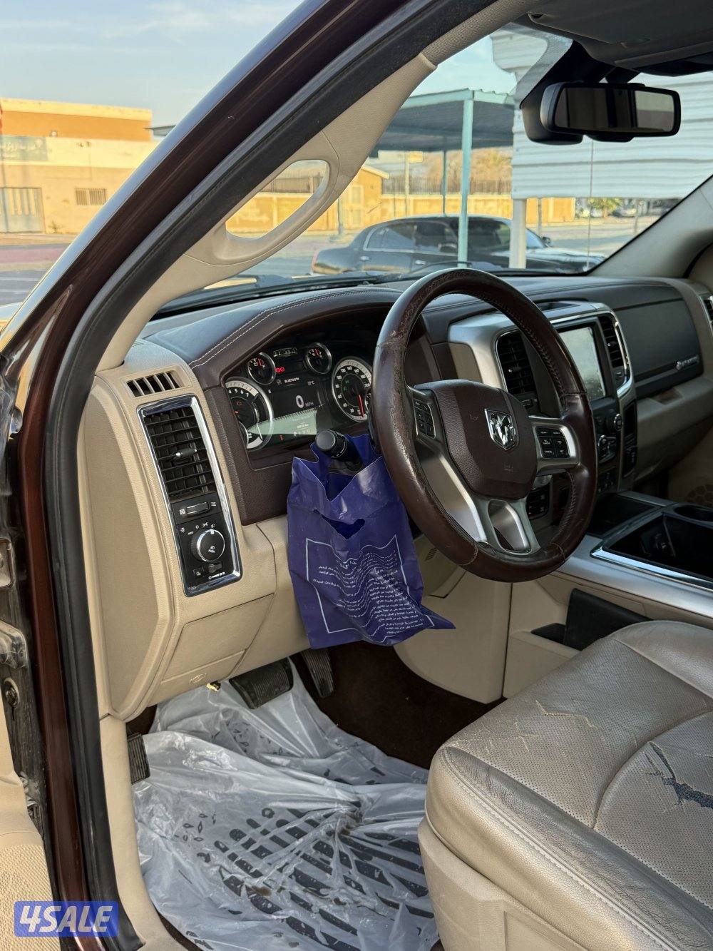 للبيع دوج رام 20158