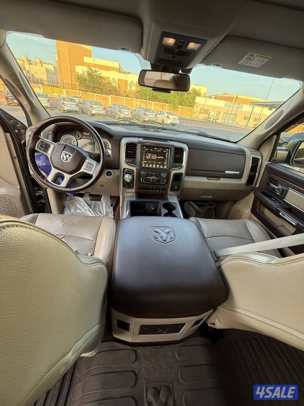 للبيع دوج رام 201510