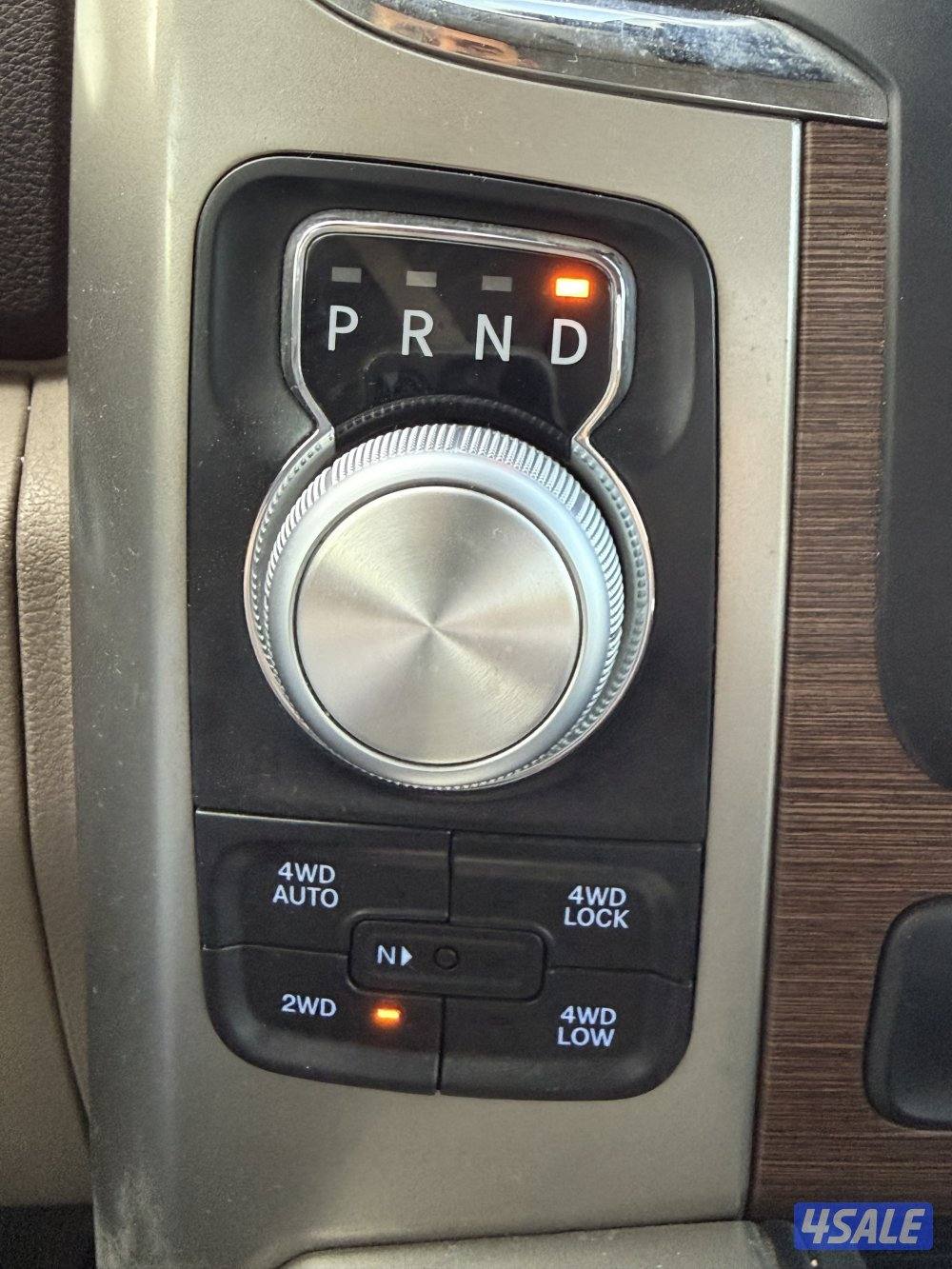 للبيع دوج رام 201511