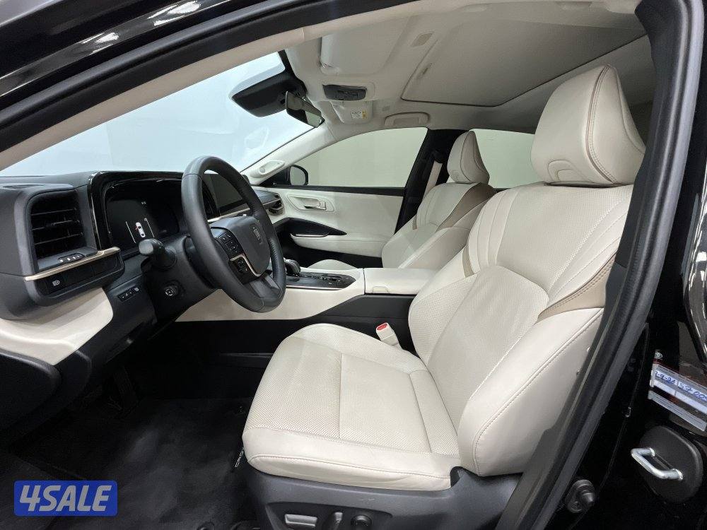 TOYOTA CROWN 23CN-2.5-CROWN-HEV4