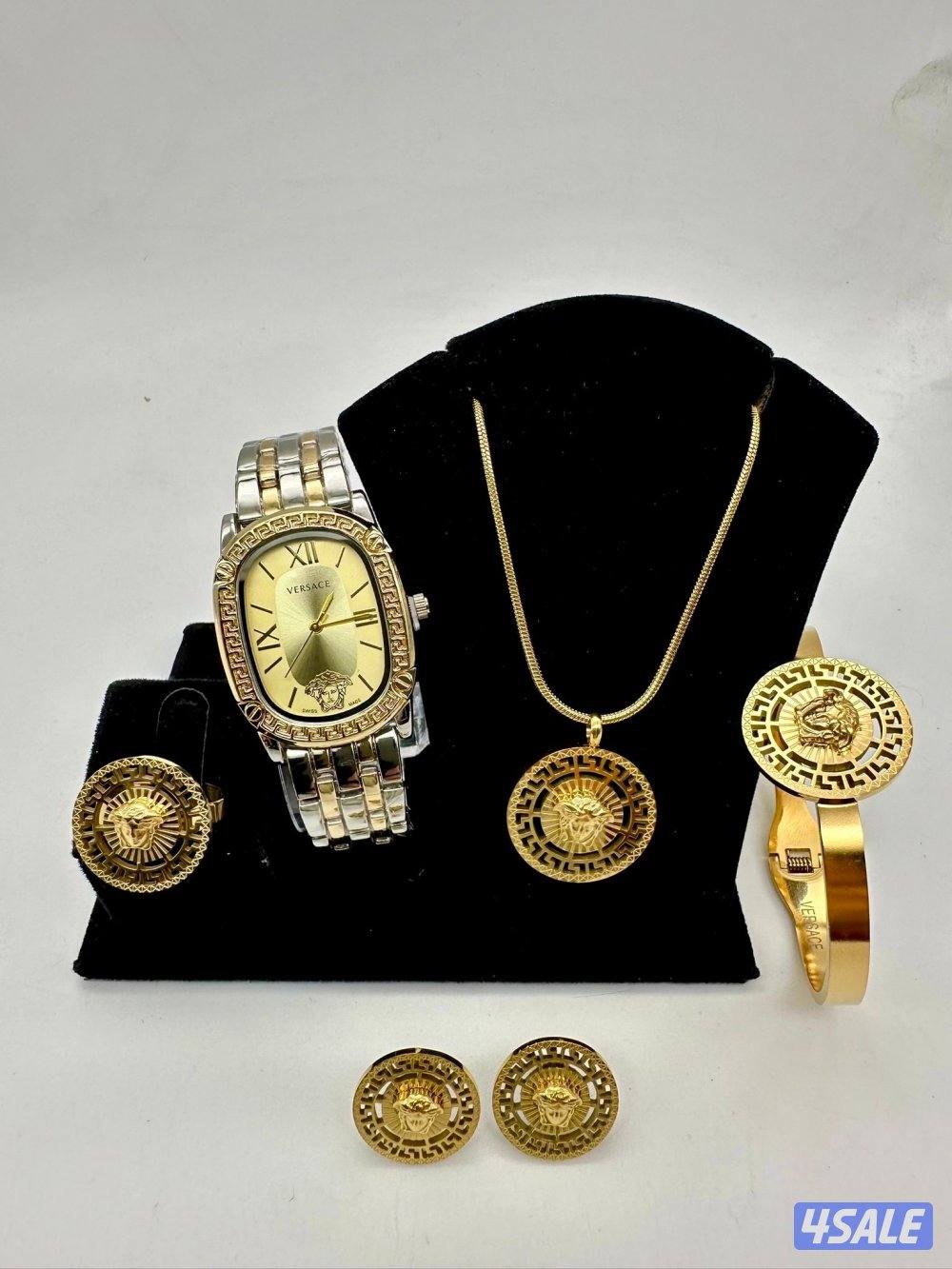 اطقم ساعات نسائية مع كامل ملحقاتها و معاها البوكس2