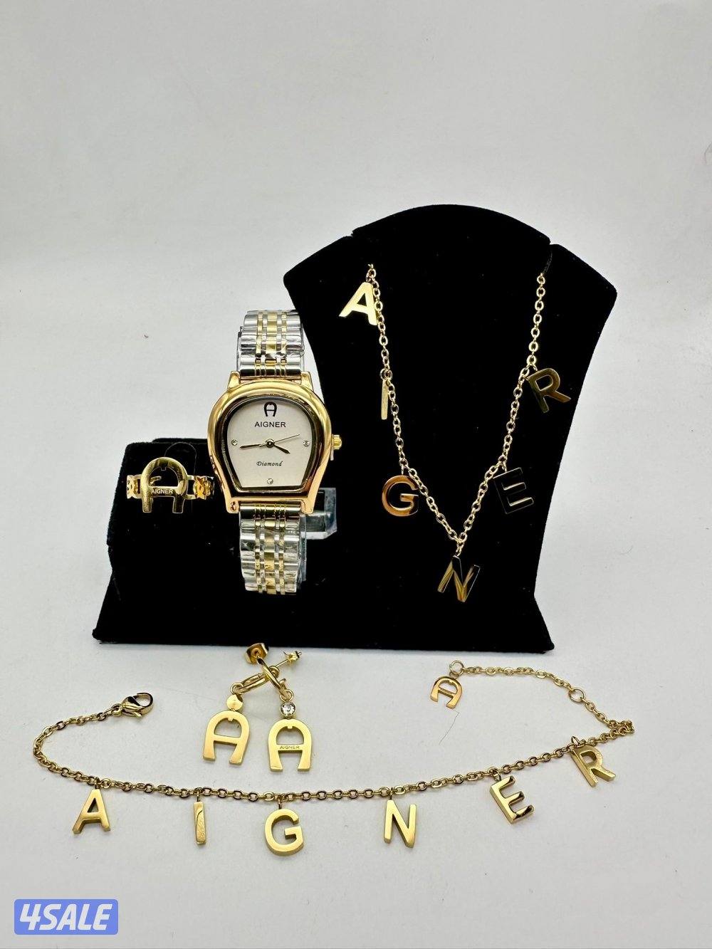 اطقم ساعات نسائية مع كامل ملحقاتها و معاها البوكس4