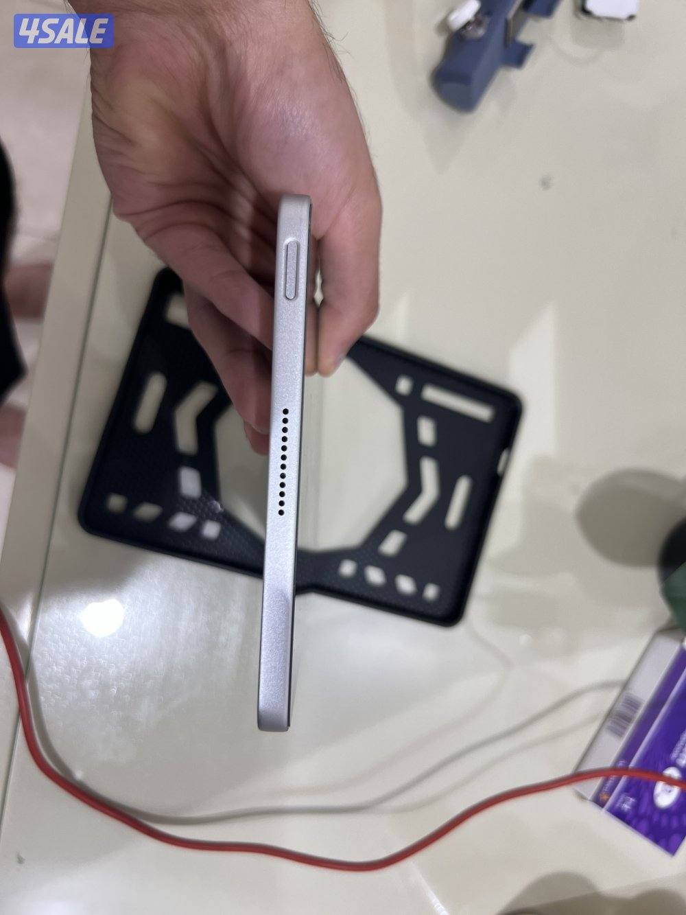 تابلت استرا رد ماجيك ١٢ رام ٢٦٥ قيقا4