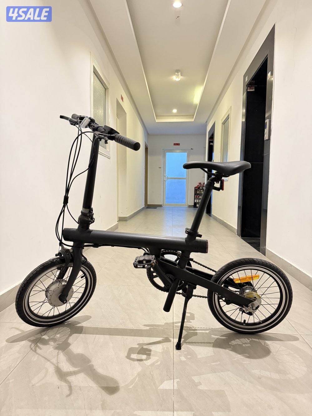 Mi Xiaomi Foldable Electirc Bike in excellent condition for sale0