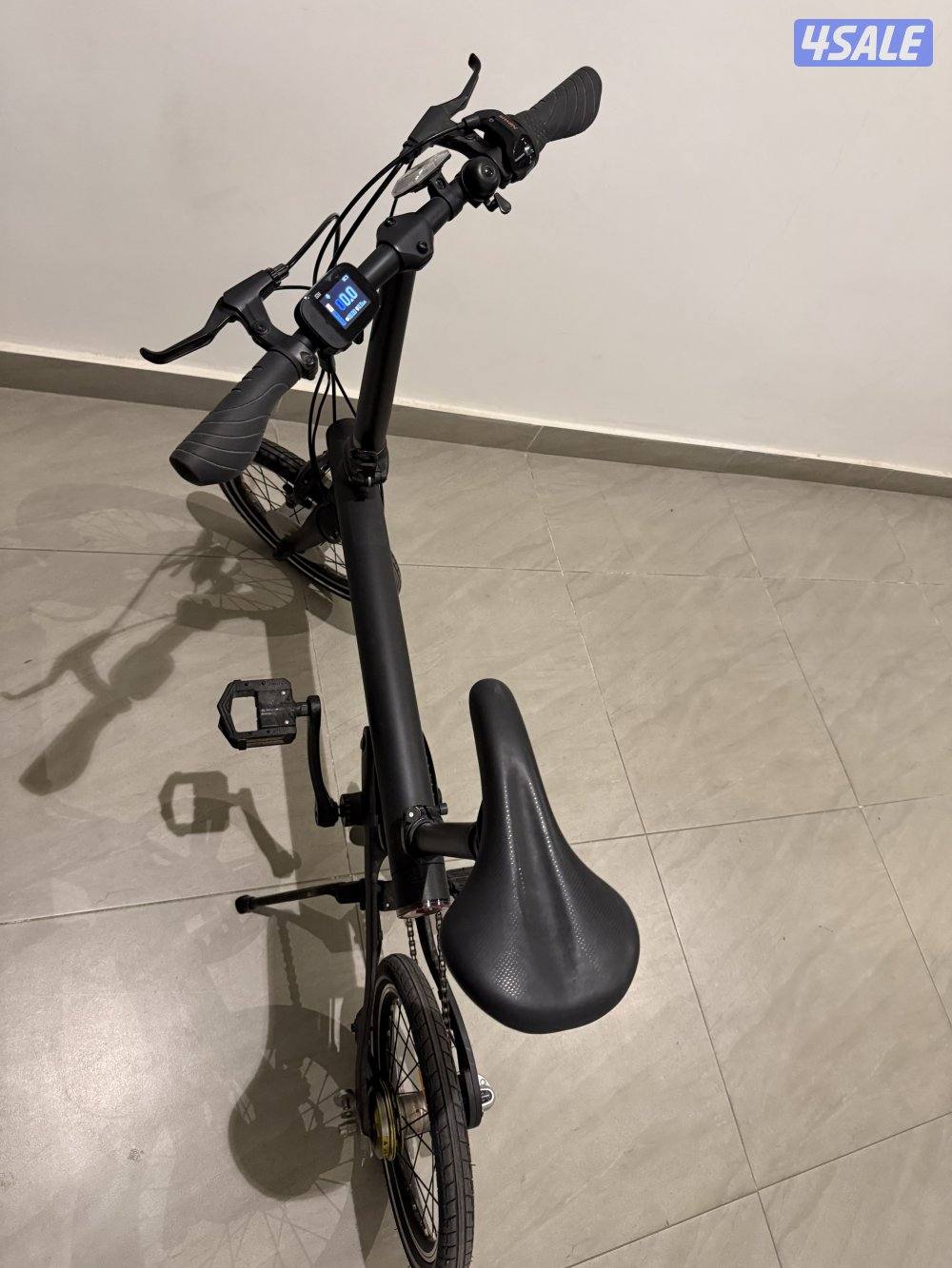 Mi Xiaomi Foldable Electirc Bike in excellent condition for sale4
