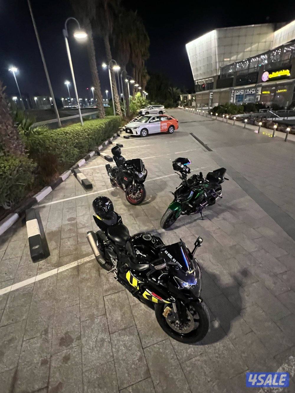 Suzuki GSXR ساراد ٢٠١٣6