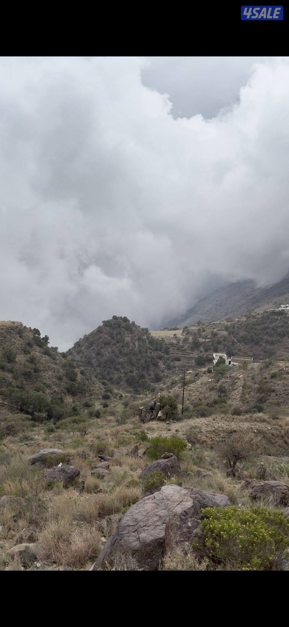 للبيع فيلا في النماص0