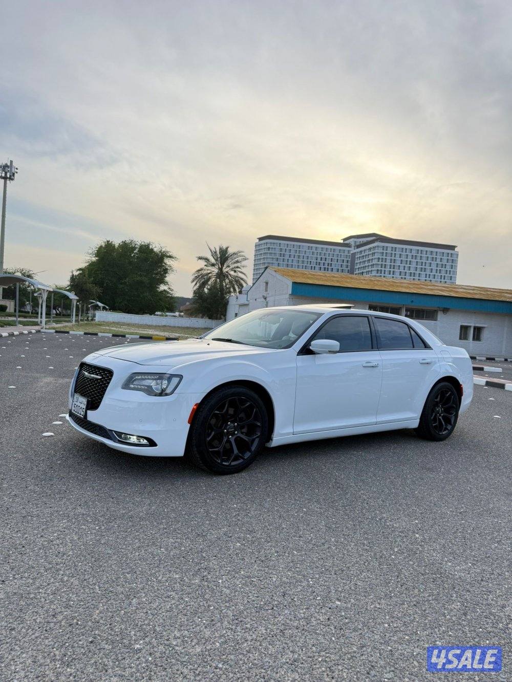 كرايزر 2020 فئه S اعلى فئه بالوكاله بانوراما ماشي 95 الف سيرفيس منتظم1