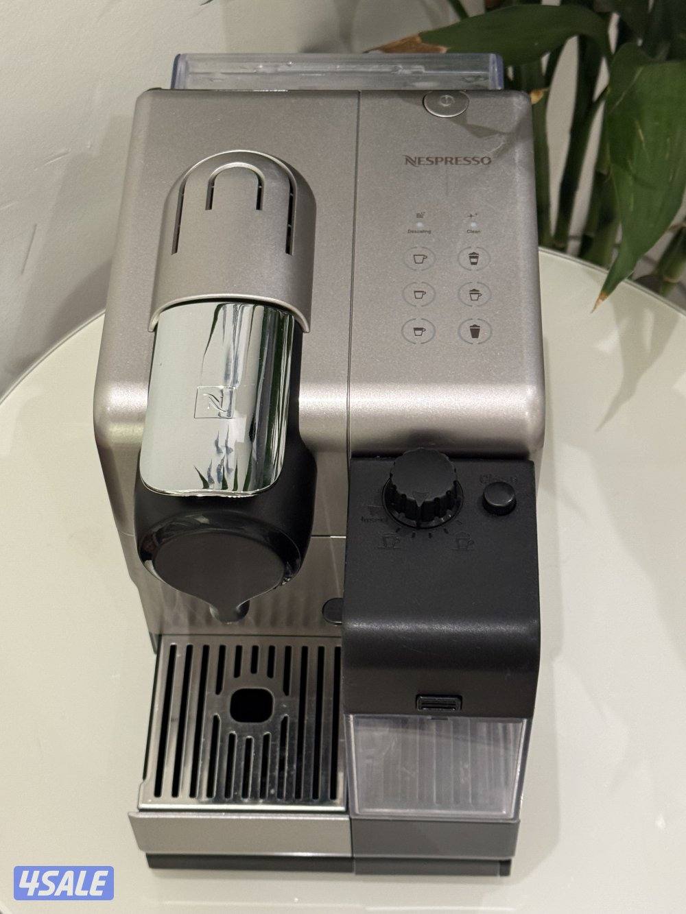 نسبريسو مكينه قهوه كبسولات صغيره1