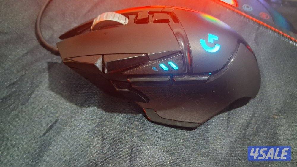 ماوس من Logitech ويدعم استجابه سريعه و يحتوي على ١٣ زر و عله اضاء rgb1