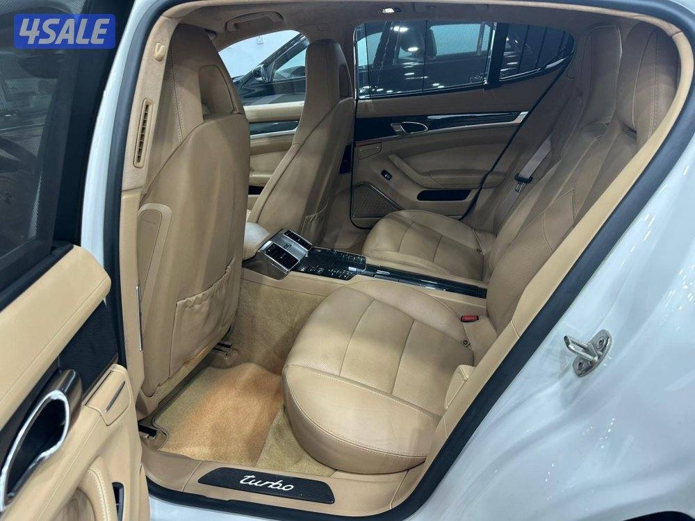 بورش بانوميرا تيربو S موديل ٢٠١٢ وارد الوكاله ماشي ١١٣ ألف كم5