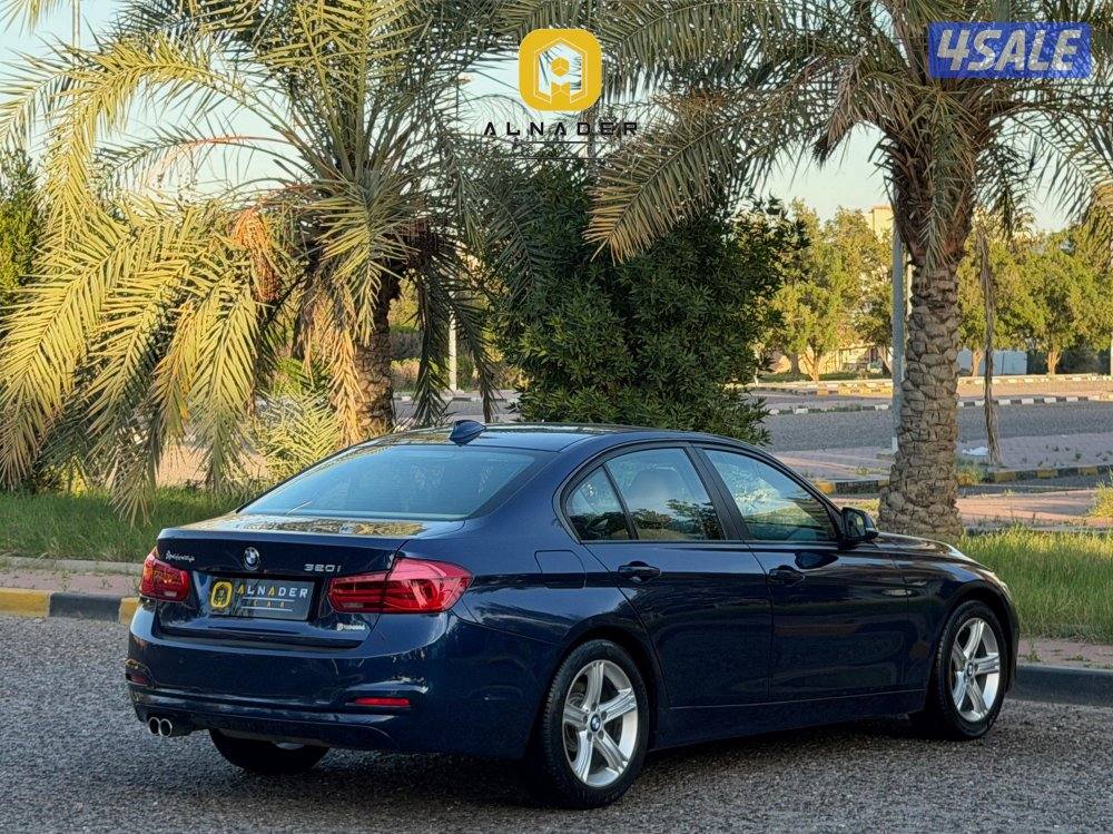 للبيع BMW 320i موديل 2016 وارد الغانم3