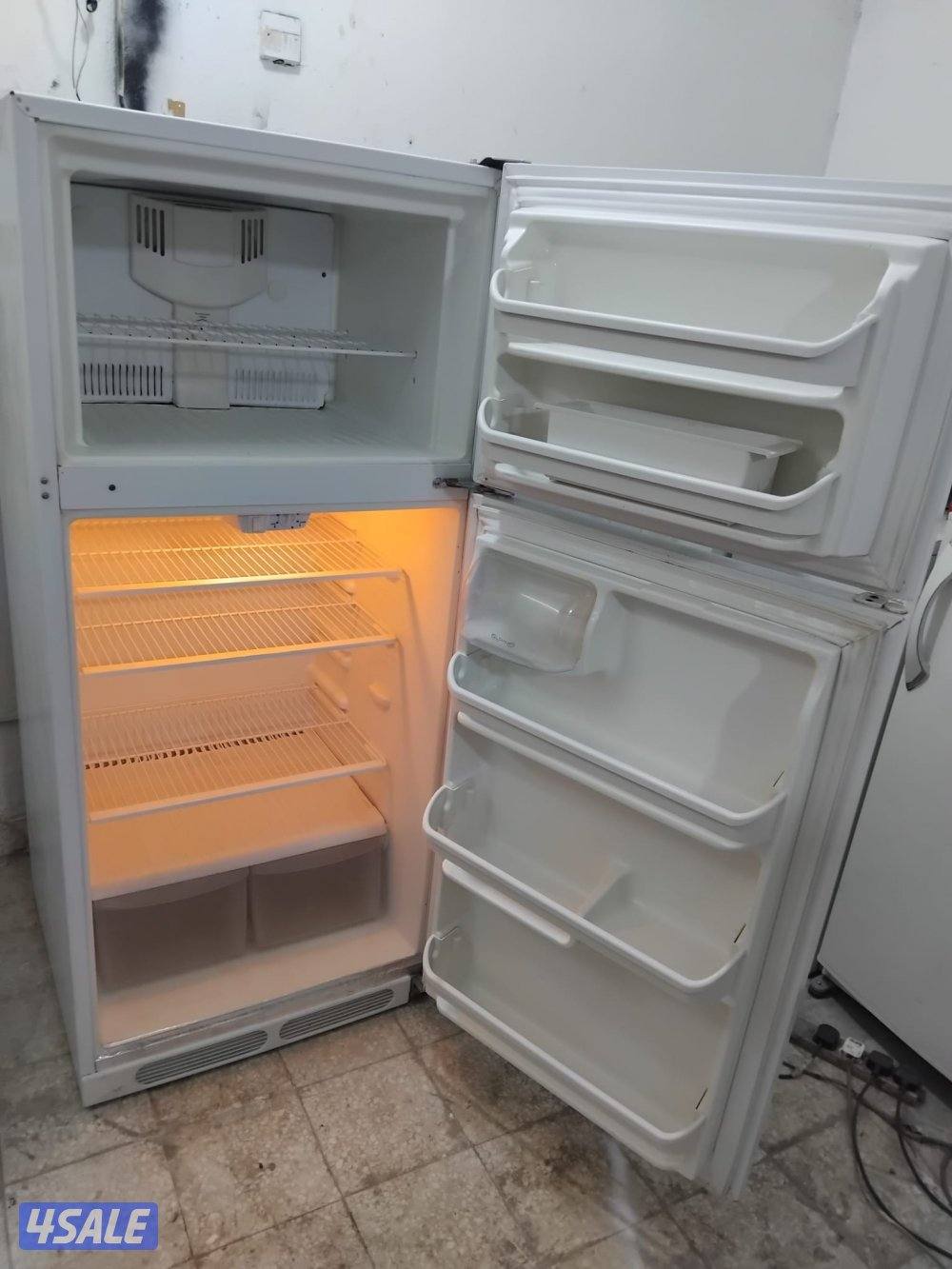 نبيع الثلاجات معا التوصيل والكفاله2