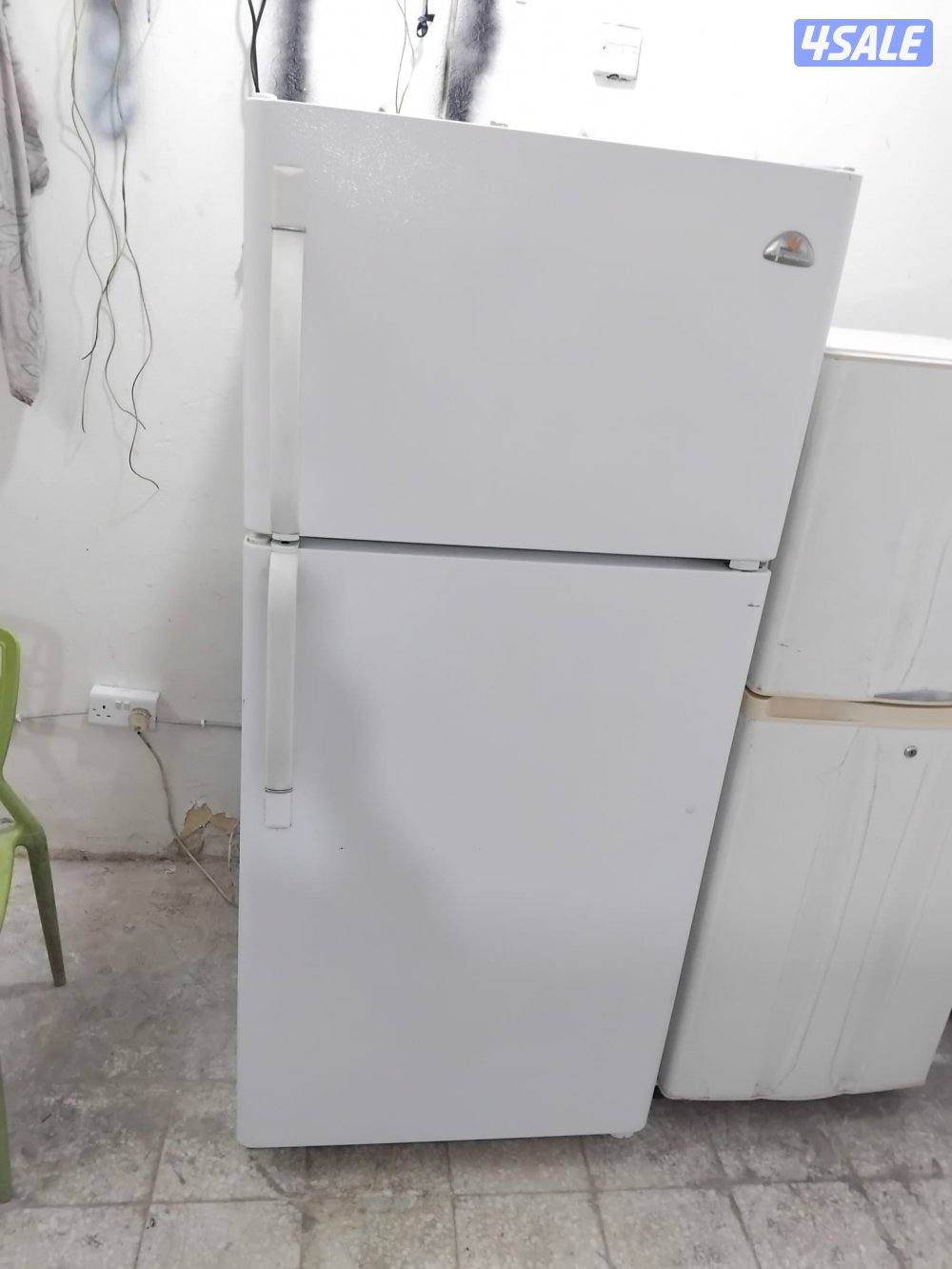 نبيع الثلاجات معا التوصيل والكفاله3
