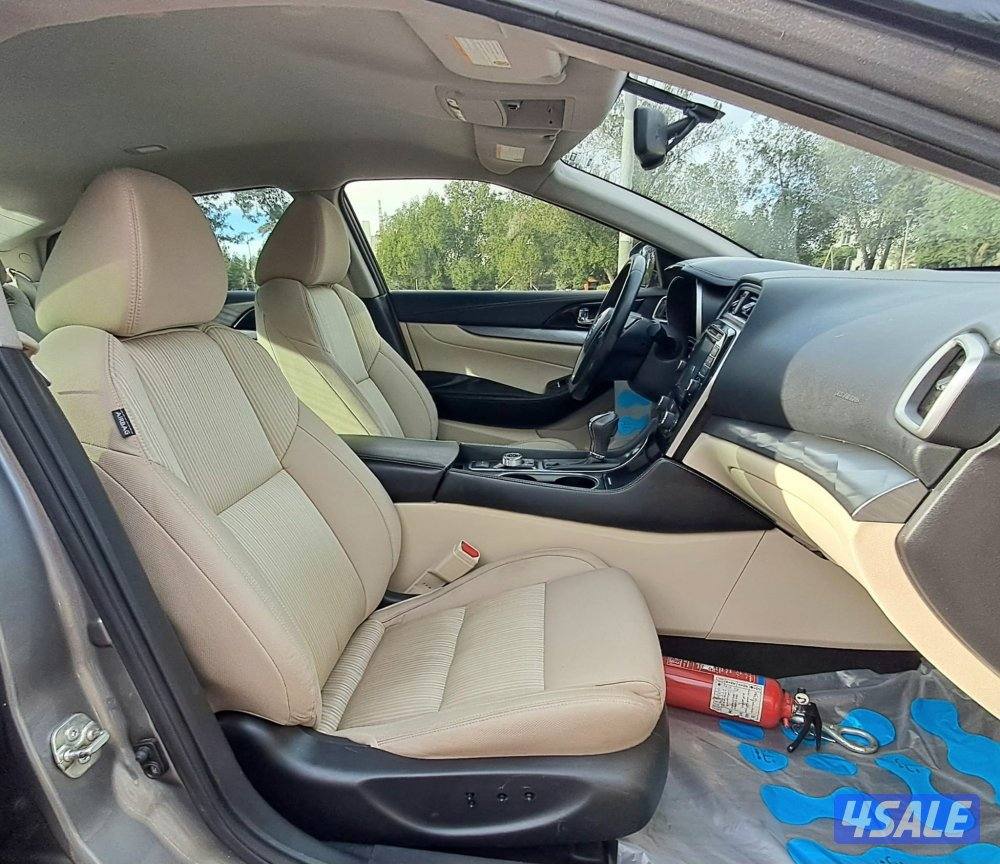 Nissan Maxima - 20164