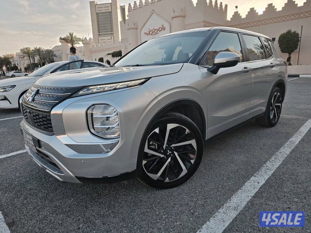 ميتسوبيشي اوتلاندر 20230