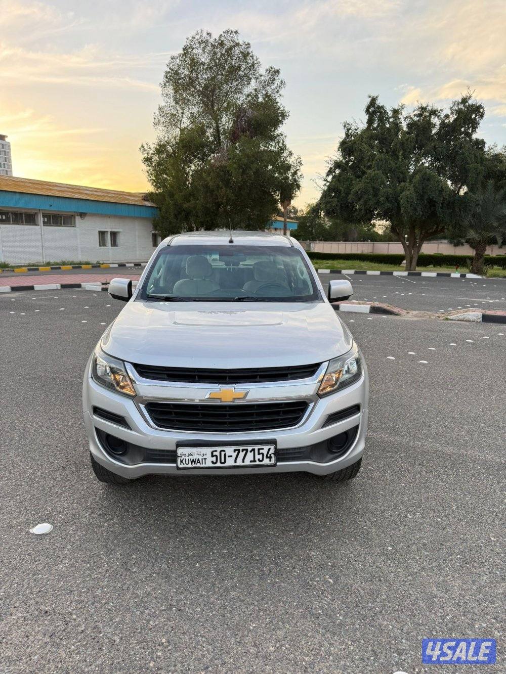 تريل بليزر 2020 ماشي 170 الف المالك الاول شرط الفحص2