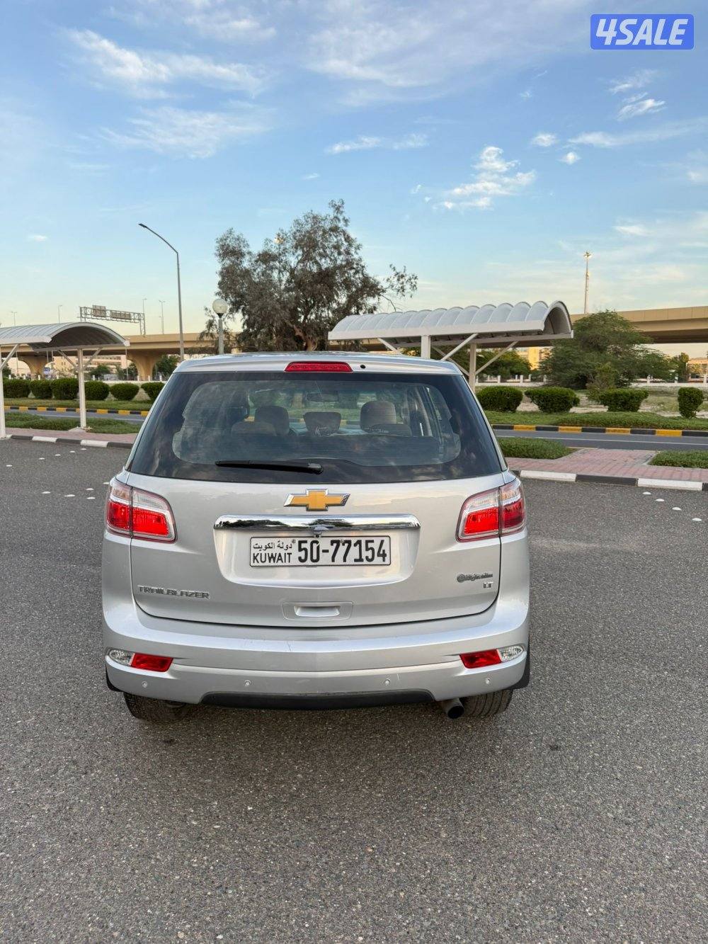 تريل بليزر 2020 ماشي 170 الف المالك الاول شرط الفحص4