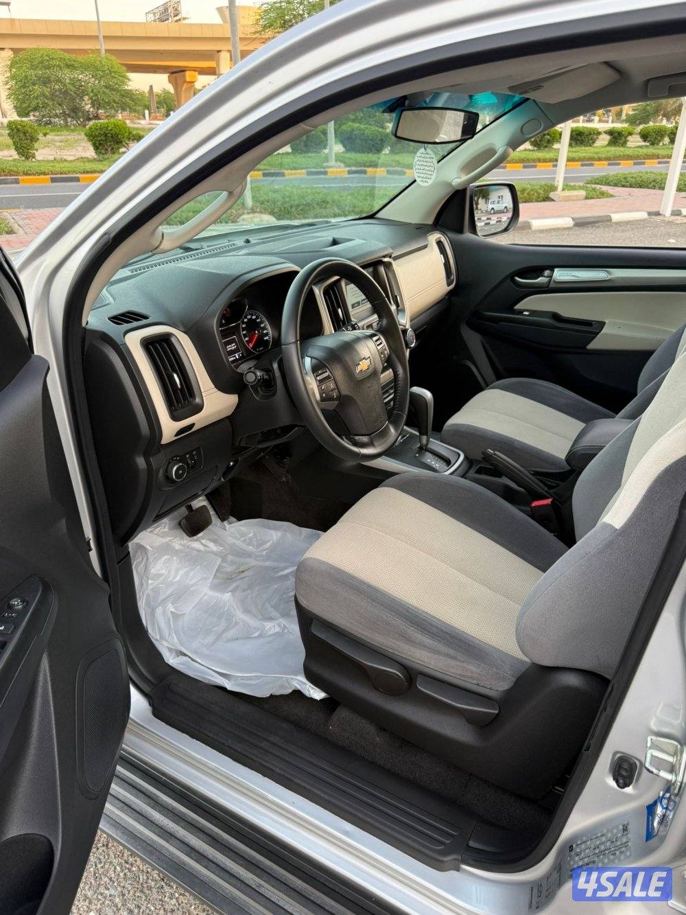 تريل بليزر 2020 ماشي 170 الف المالك الاول شرط الفحص7