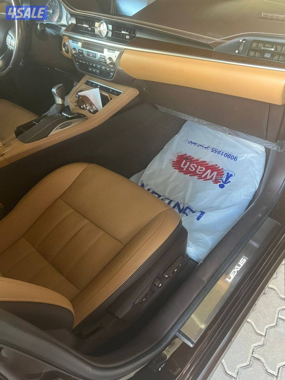 للبيع لكزس ES 350 ٢٠١٦ صبغ الوكاله ماشي ١١١7