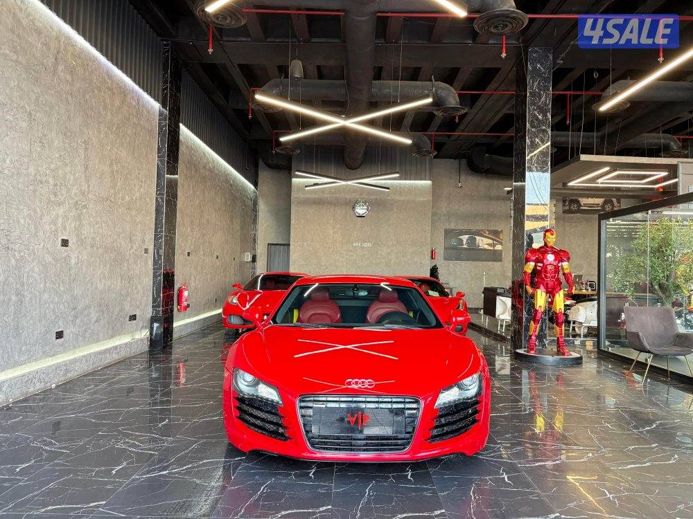 اودي R8 V83