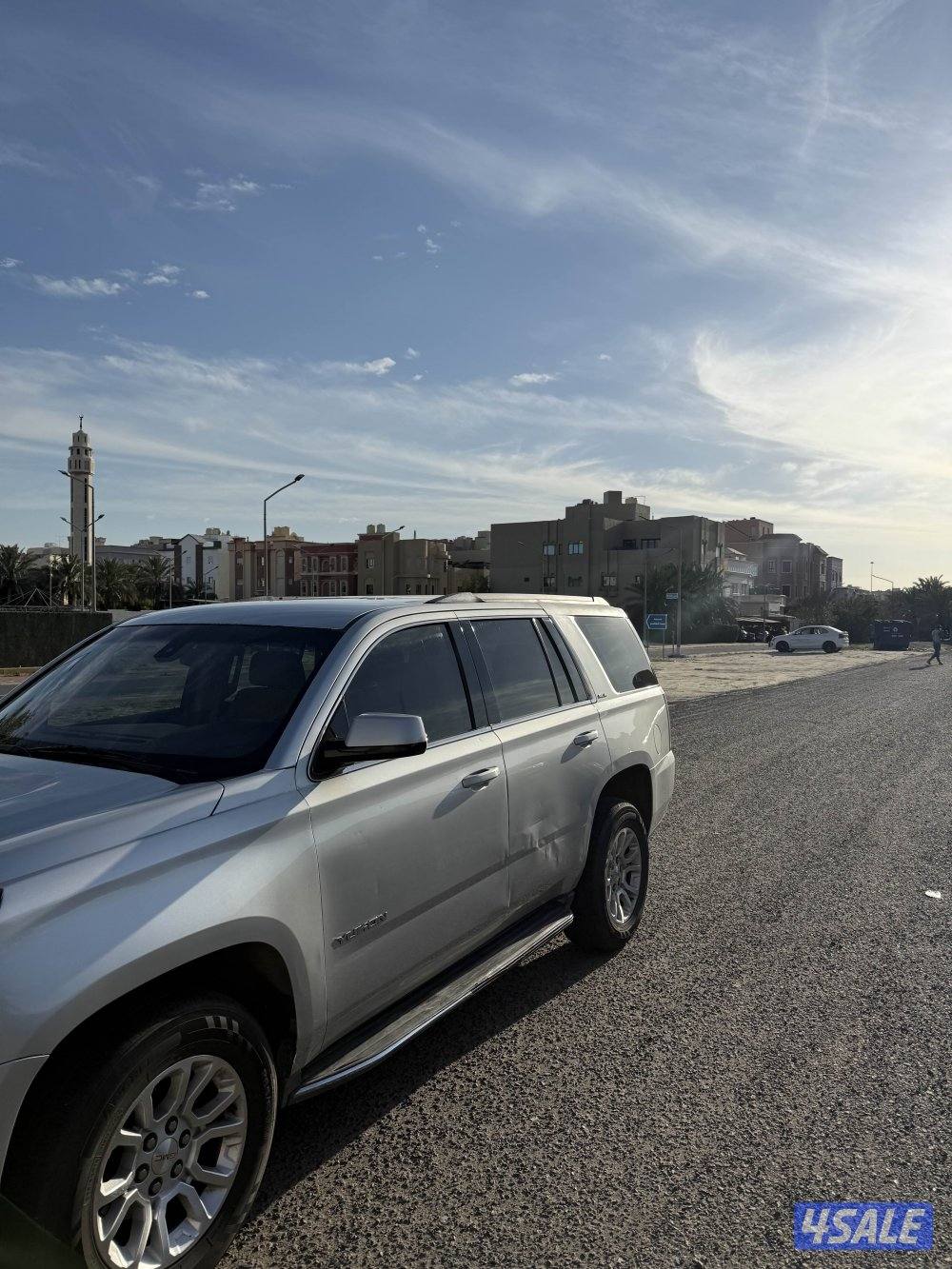 للبيع يوكن ٢٠١٦1