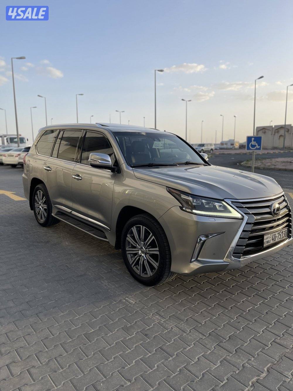 لكزس LX570 وارد الساير صبغ الوكاله شرط الفحص1