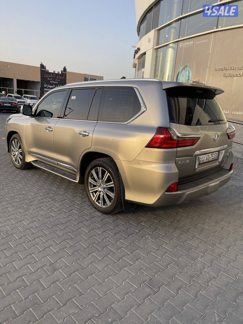 لكزس LX570 وارد الساير صبغ الوكاله شرط الفحص3