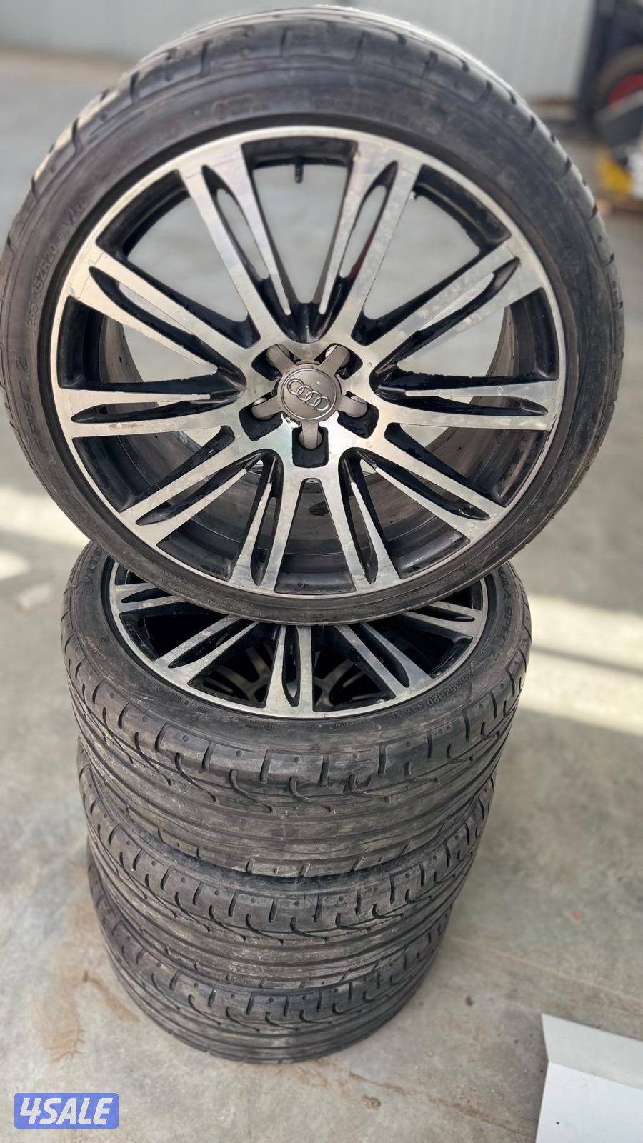 رنج اودي حجم 20 عدد اربعة بحالة جيدة _ البيع لأعلى سعر 265/35ZR202