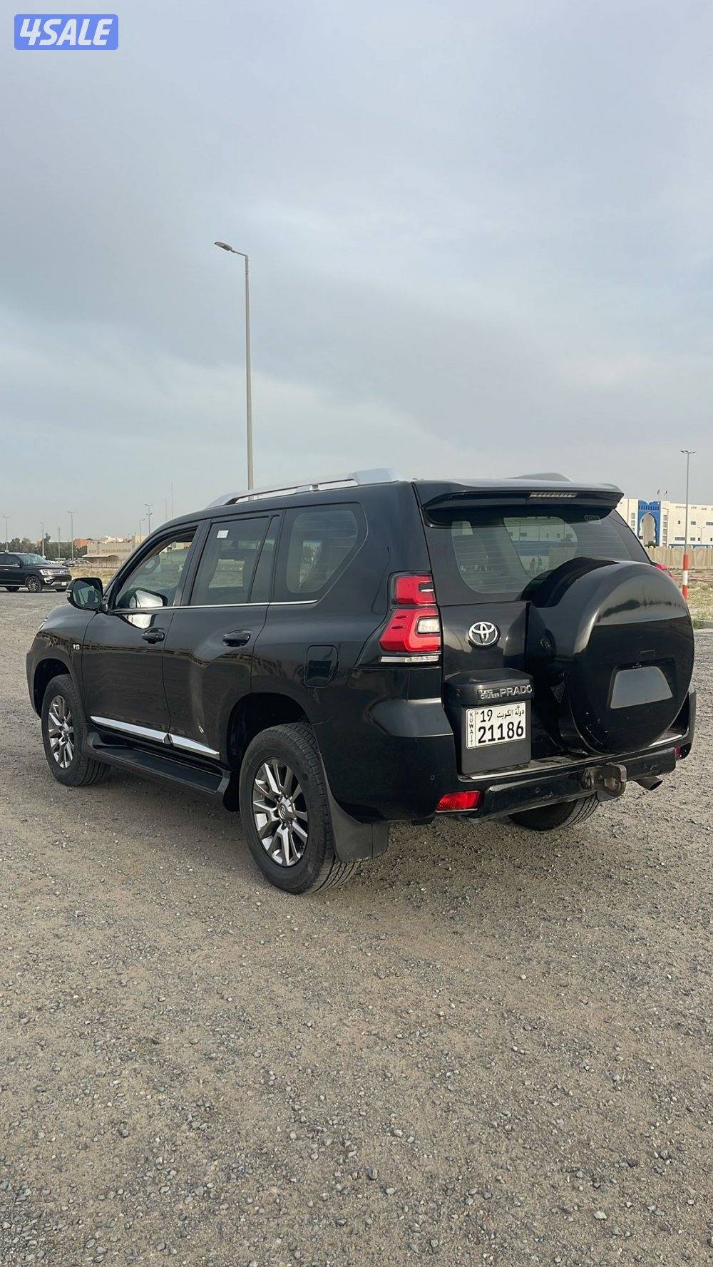 برادو VX الساير 2020 بحاله الوكاله عداد 114 الف2