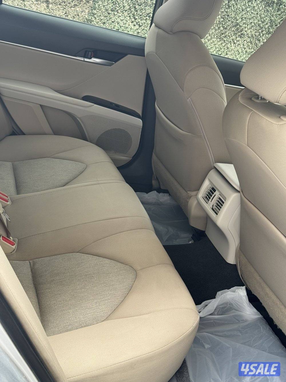 كامري LE موديل 2019 ماشي 1004