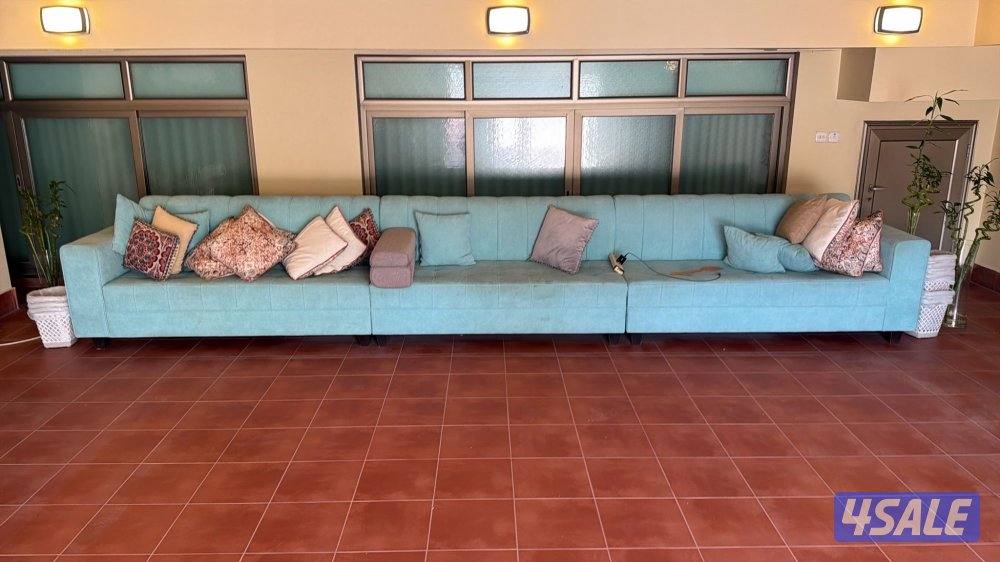 للبيع حلسه صاله اوغرفة ضيوف ٥.٢٠ م مع طارله وسط وملحقاتها3