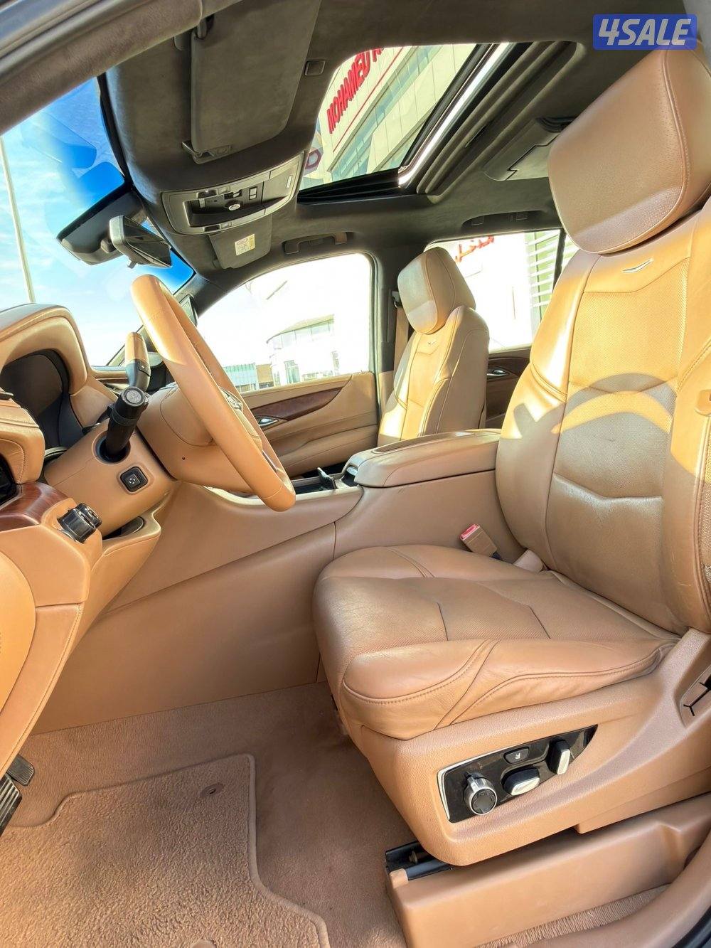 اسكاليد بلاتنيوم موديل 2017 صبغ الوكاله وارد قطر10